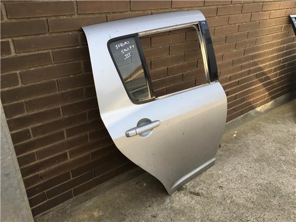 Puerta trasera dcha suzuki swift iii - 