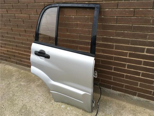 Puerta trasera derecha Grand Vitara FT