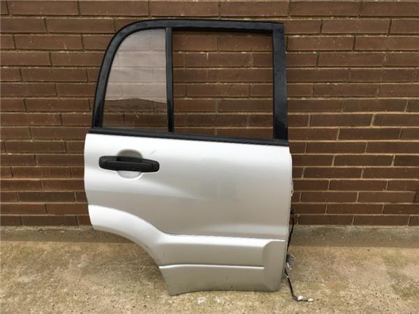Puerta trasera derecha Grand Vitara FT