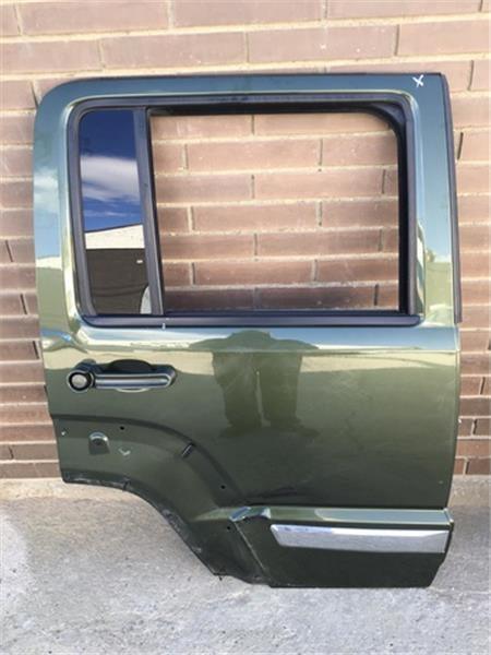 Puerta trasera derecha jeep cherokee iv - 