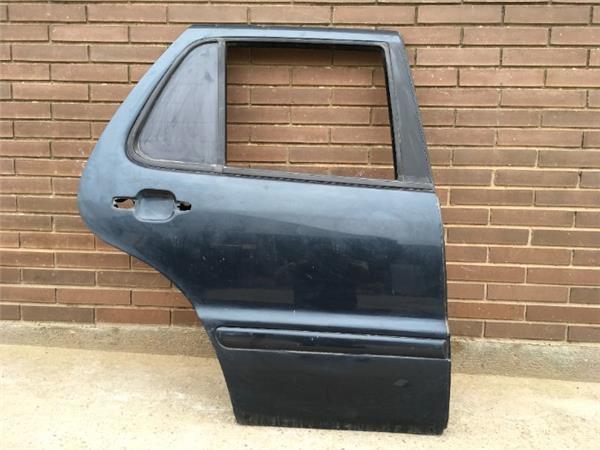 Puerta trasera derecha Mercedes ML W163 - 