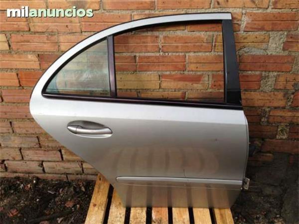 Puerta trasera derecha mercedes w211 - 