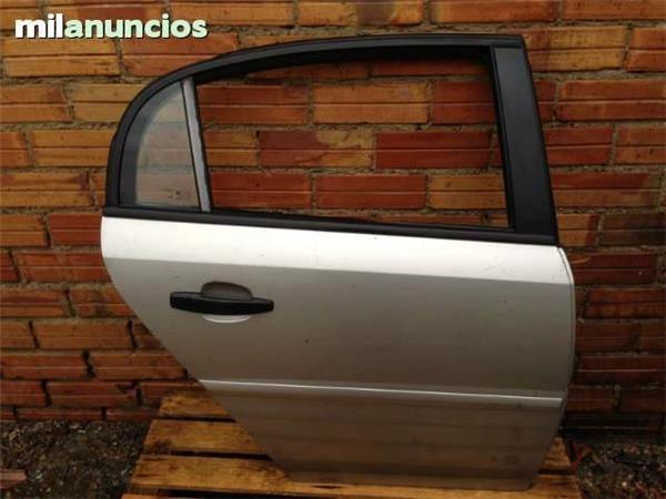 Puerta trasera derecha opel vectra c - 