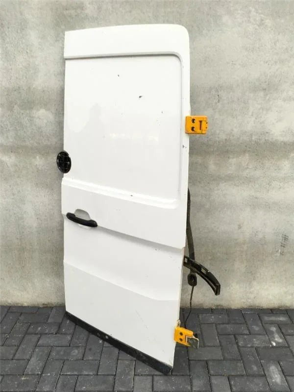 Puerta trasera derecha VW Crafter II