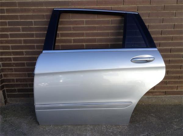Puerta trasera izq mercedes r w251 - 
