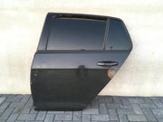 Puerta trasera izq volkswagen golf 7 negra