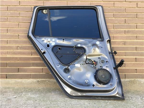 Puerta trasera izqui VW Golf 7 Variant