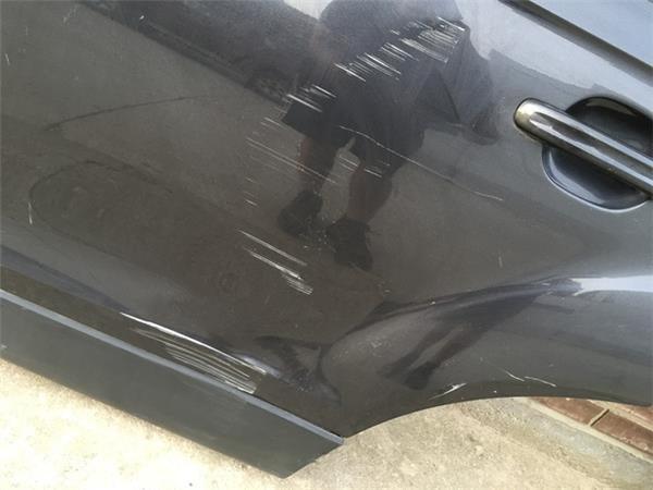 Puerta trasera izquierda audi q7 4l - 