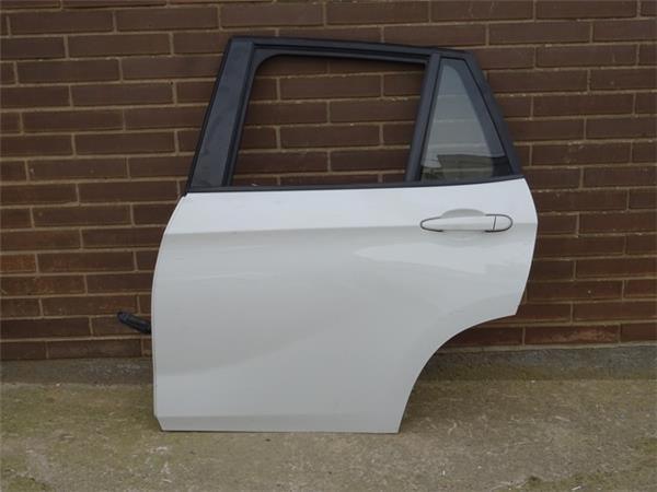 Puerta trasera izquierda bmw x1 e84 - 