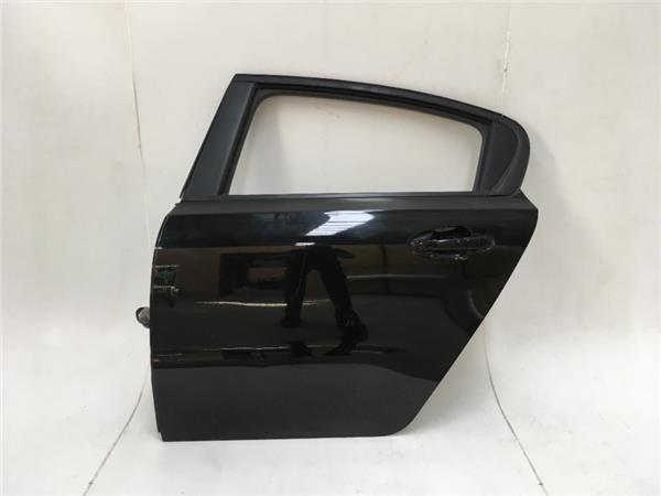 Puerta trasera izquierda Peugeot 508 - 