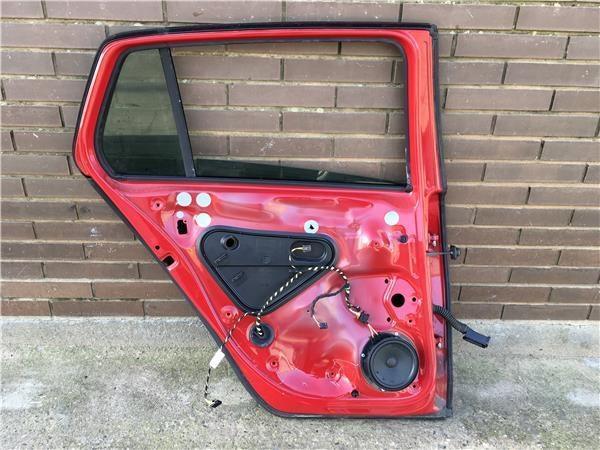 Puerta trasera izquierda vw golf 7 - 