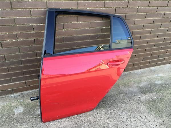 Puerta trasera izquierda vw golf 7 - 