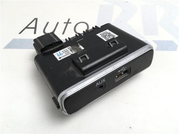 Puerto USB Fiat 500X - 