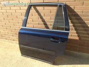 Puetra trasera izquierda volvo xc90 - 