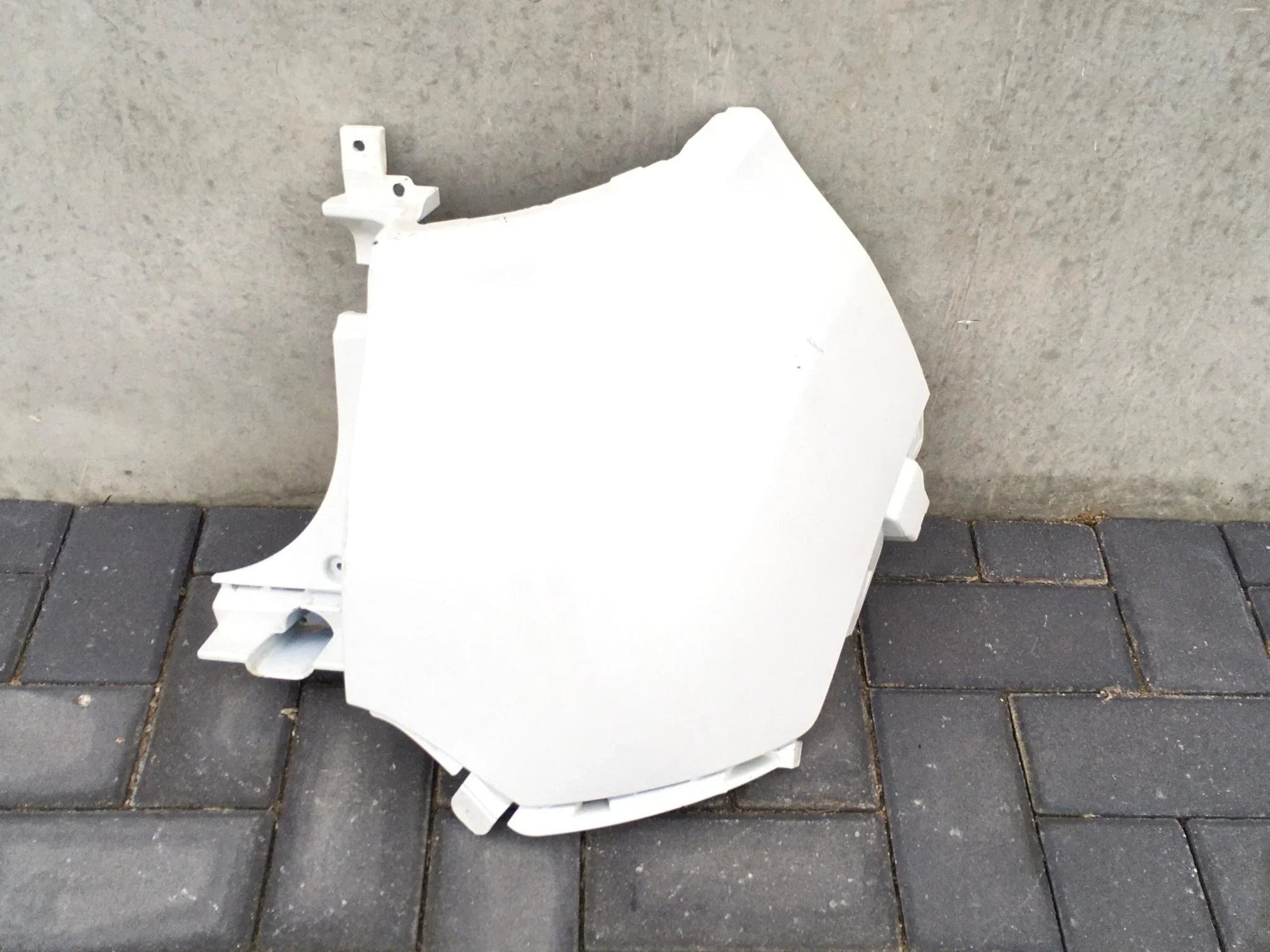 Puntera trasera dcha Renault Captur I