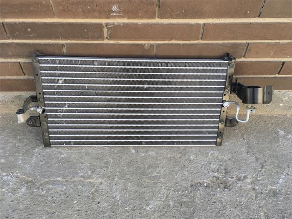 Radiador condensador nissan primera p10 - 921100j001