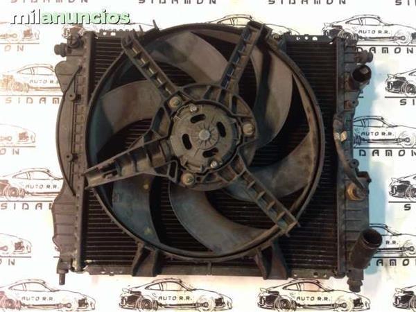 Radiador renault clio i - 7700806576
