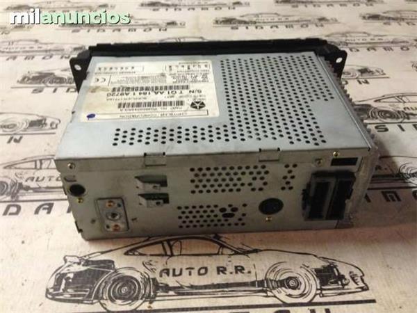 Radio cd cassette chrysler / jeep - p04858543ag-a