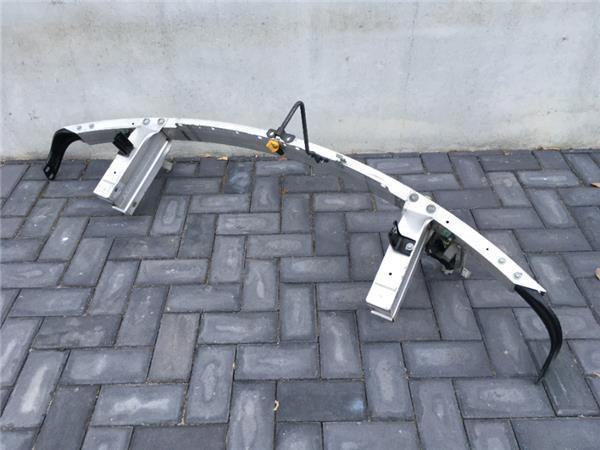Refuerzo paragolpes delantero Mercedes E