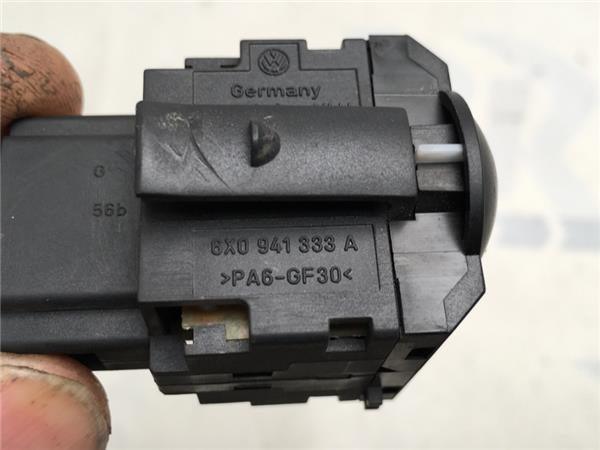 Regulacion luces VW Polo 6N