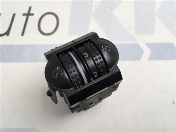 Regulacion luces VW Polo 6N - 6x0941333a