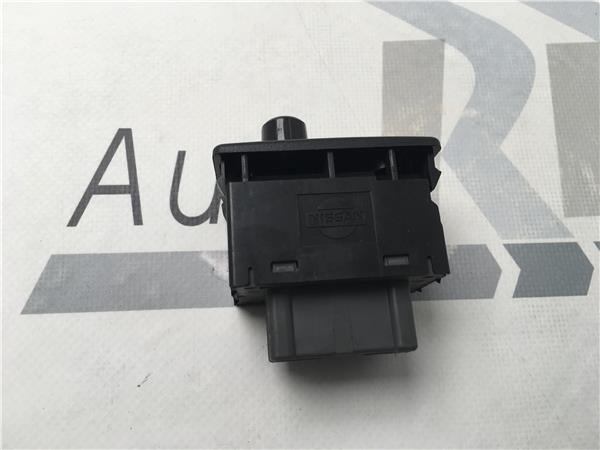 Regulacion retrovisores Patrol Y61 - 