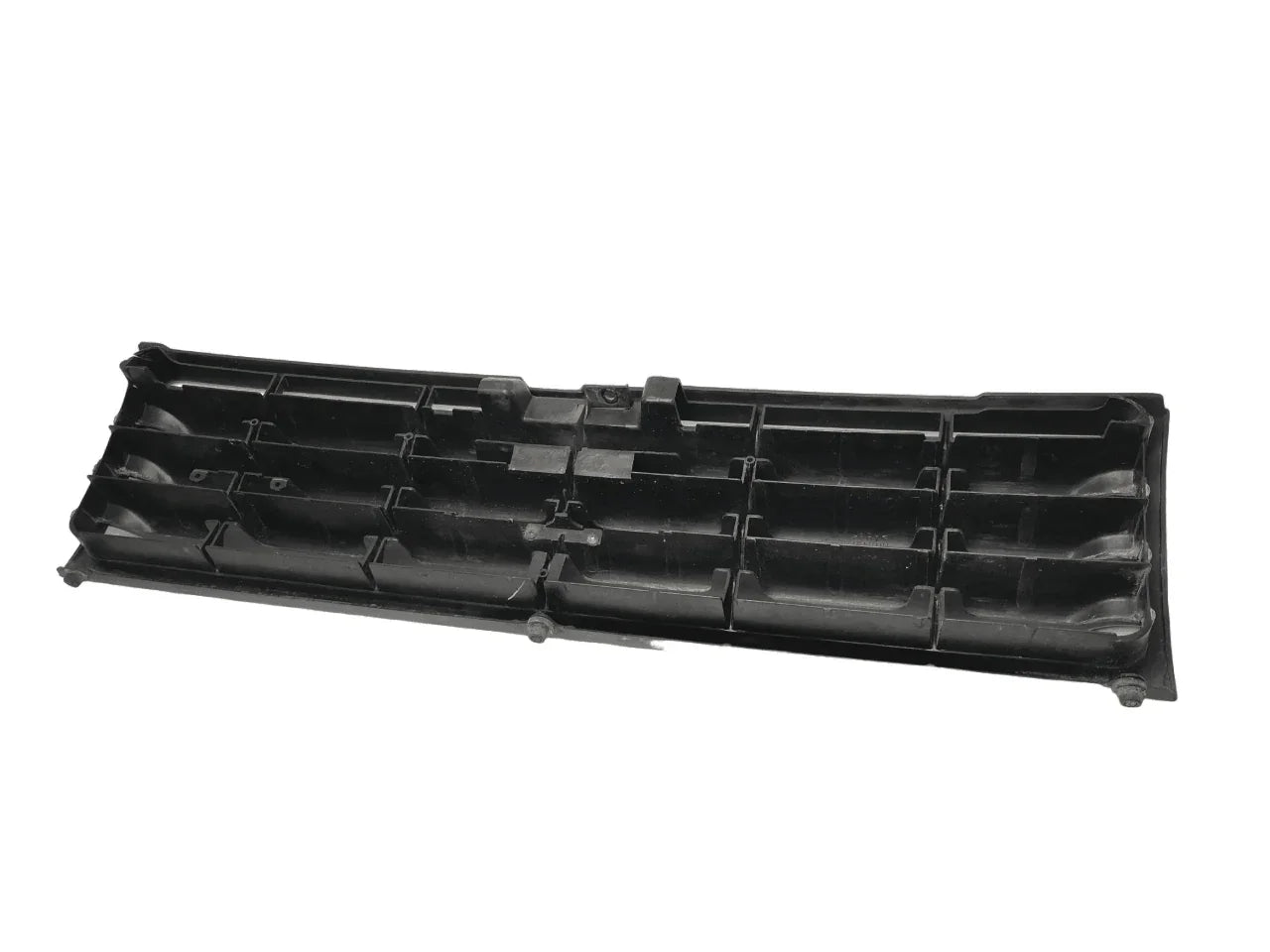 Rejilla Mitsubishi Montero 2
