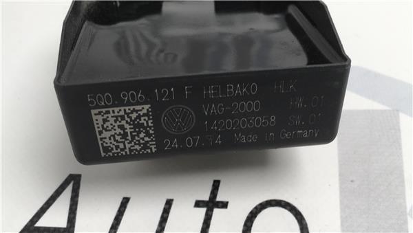 Rele Bomba VW 5q0906121f - 