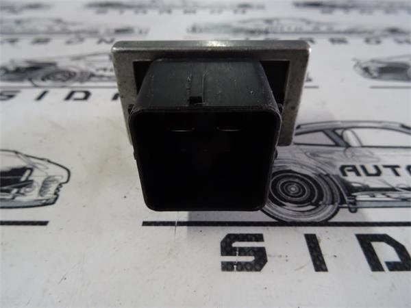 Rele calentadores renault 8200859243 - 