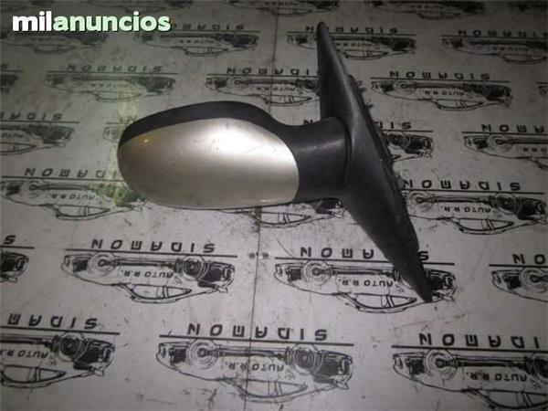 Retrovisor derecho renault laguna 1 - 