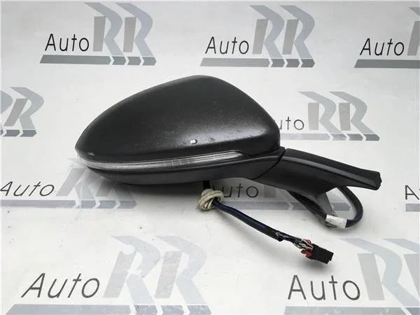 Retrovisor derecho VW Golf VII