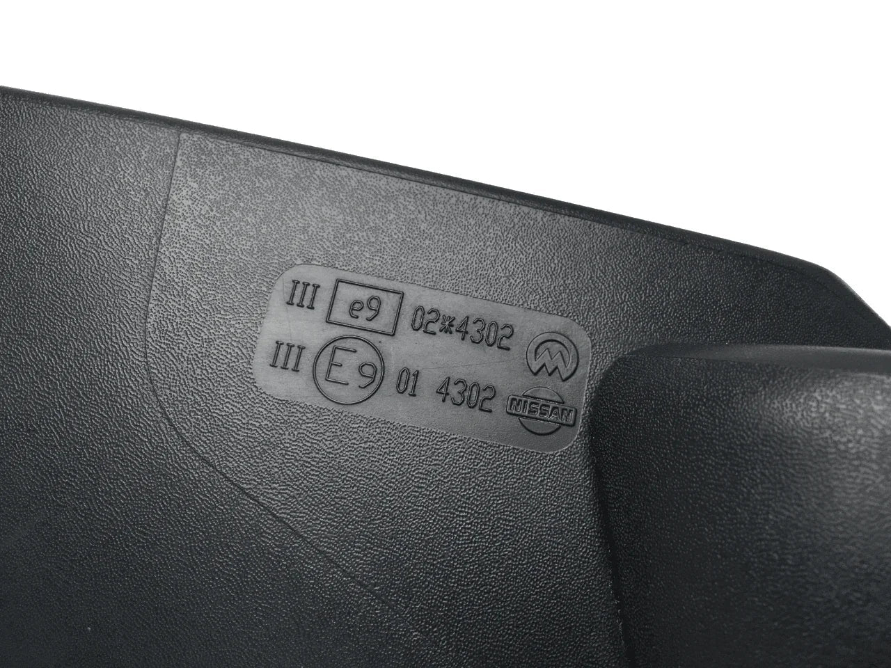 Retrovisor izquierdo Nissan Navara D40