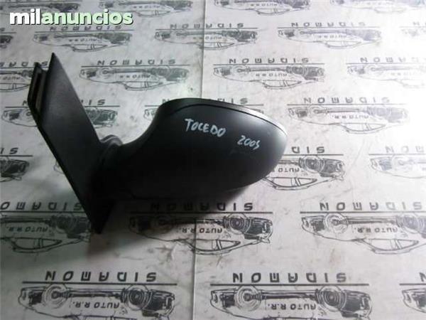 Retrovisor izquierdo seat toledo 2008 - 