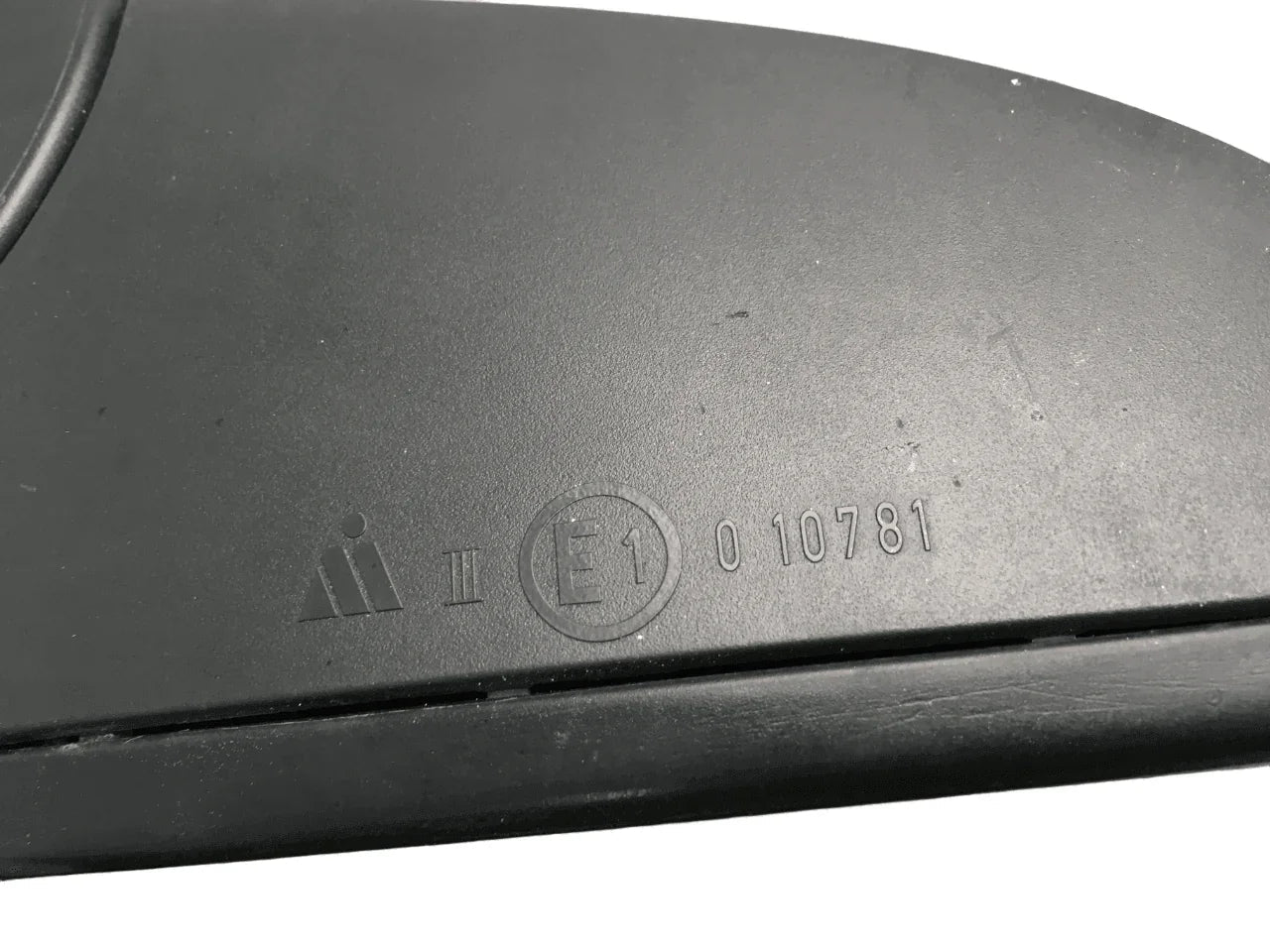 Retrovisor izquierdo VW Golf 5