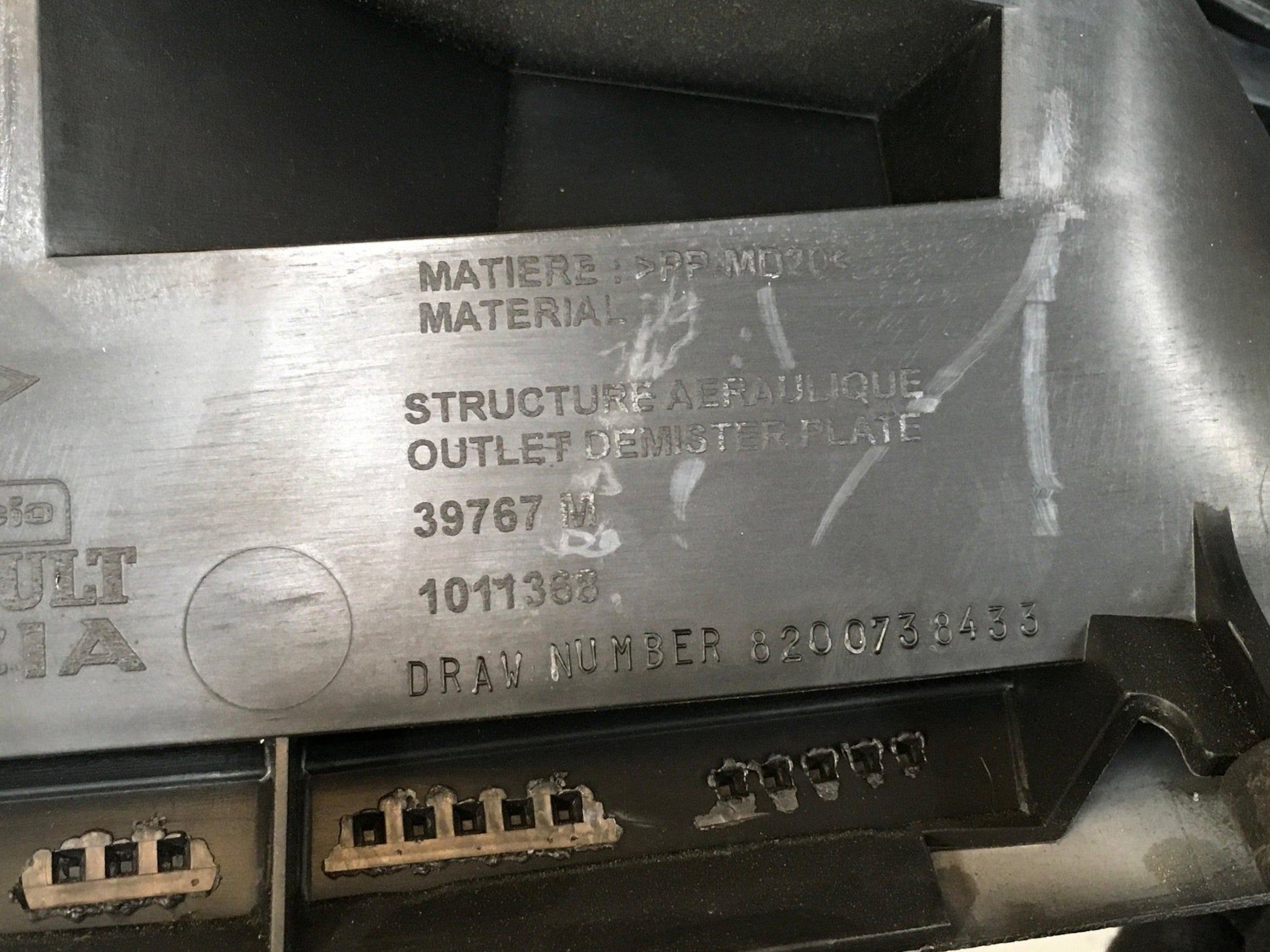 Salpicadero Dacia sandero - 8200738433