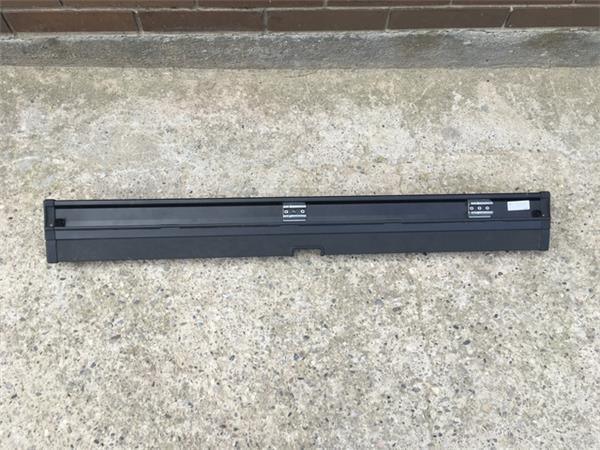 Separador de carga audi a6 4b c5 - 4b9861691b