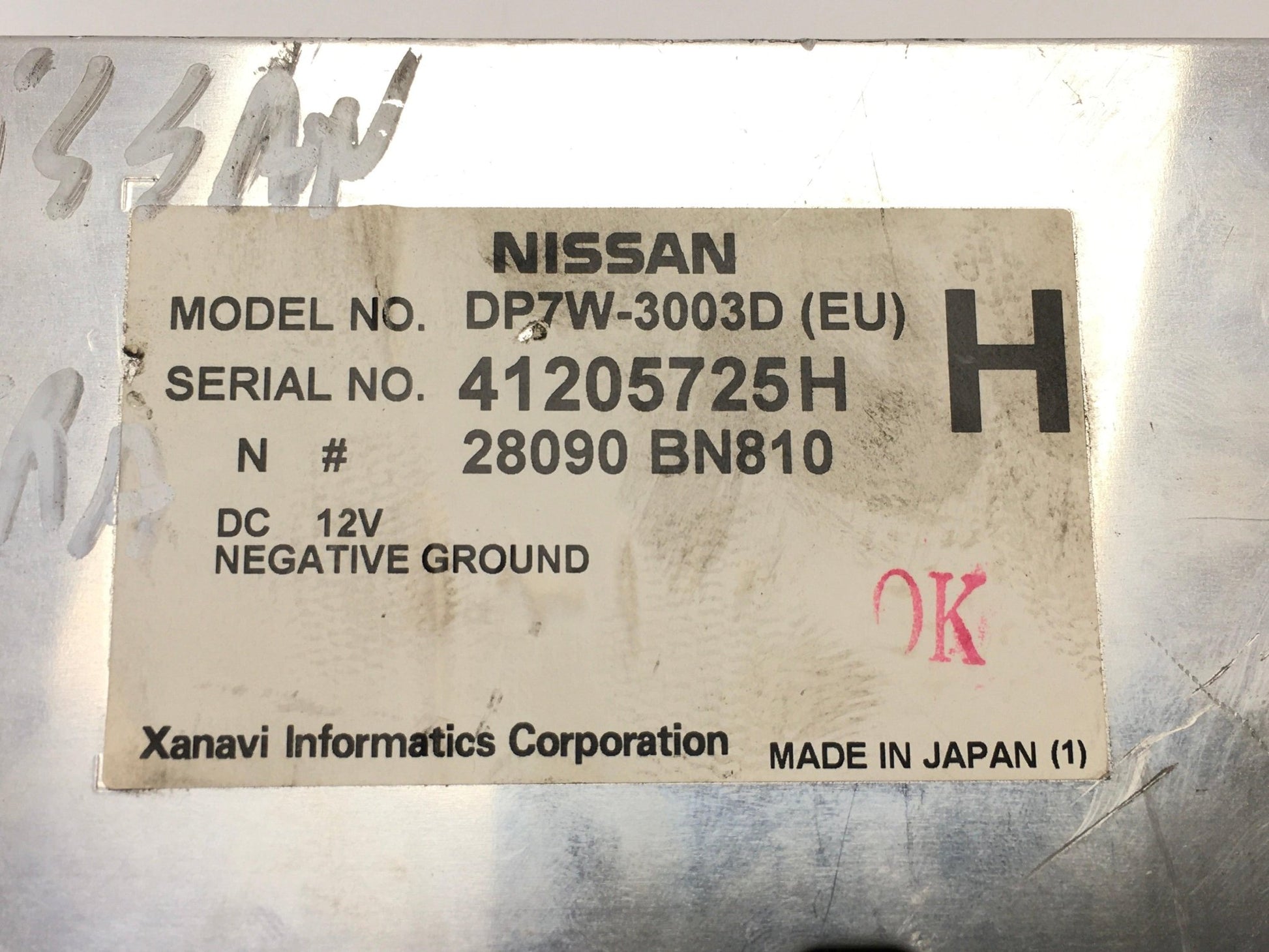 Sistema audio Nissan Almera II - DP7W3003D