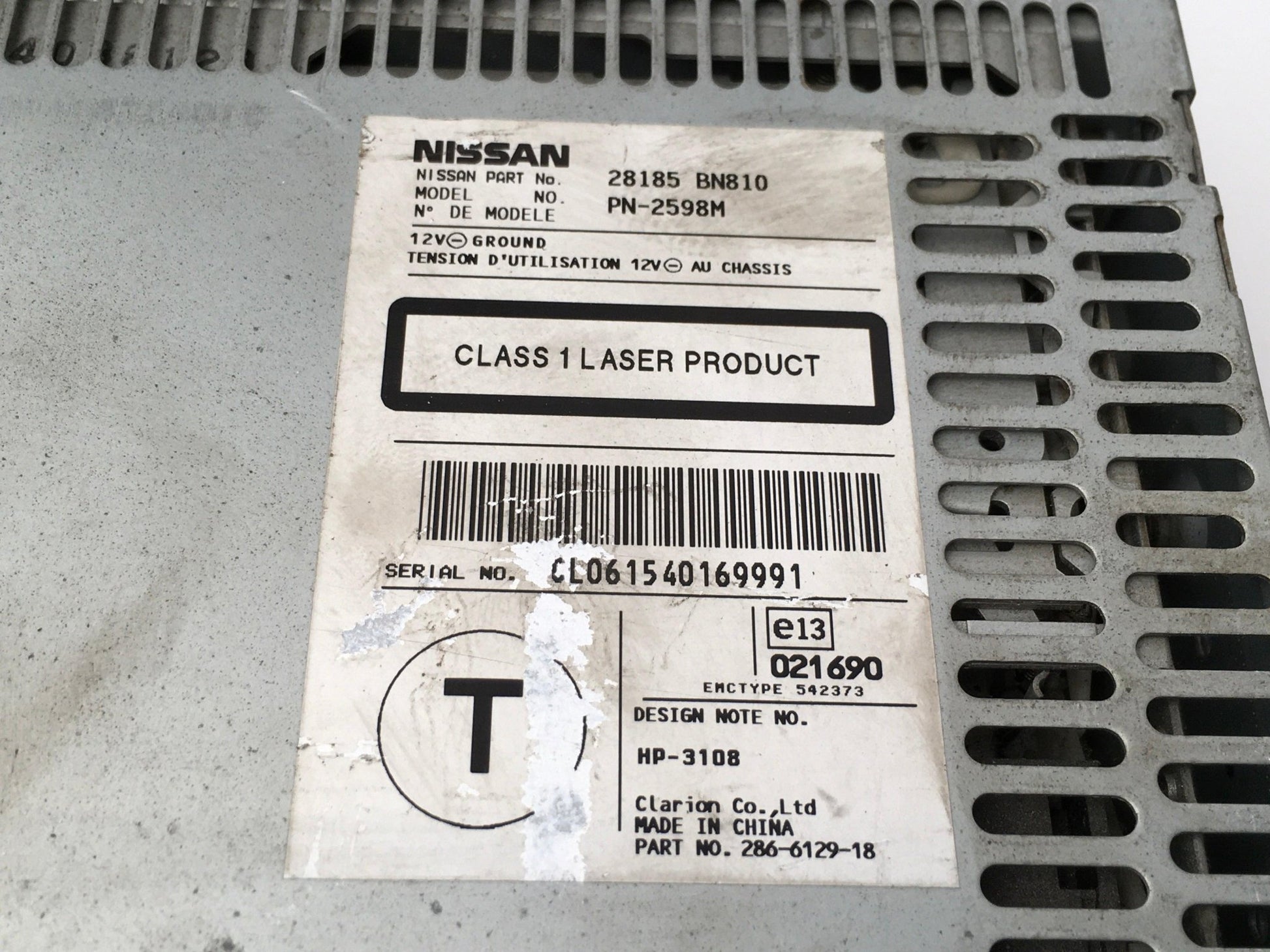 Sistema audio Nissan Almera II - DP7W3003D