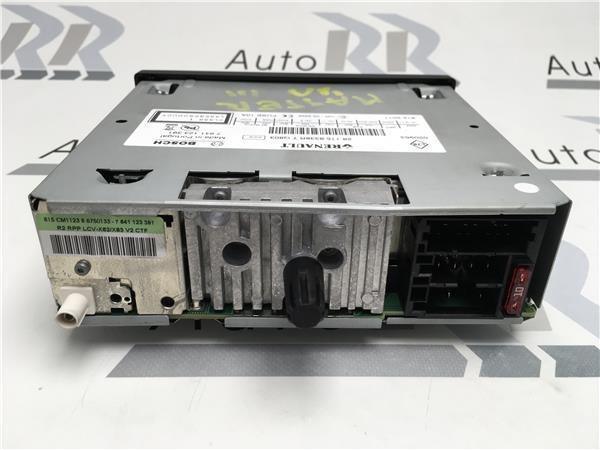 Sistema cd y radio renault 281158338rt