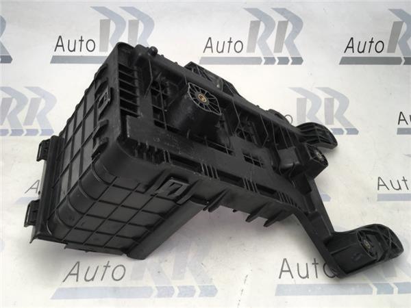 Soporte bateria Audi VW 1k0915333b