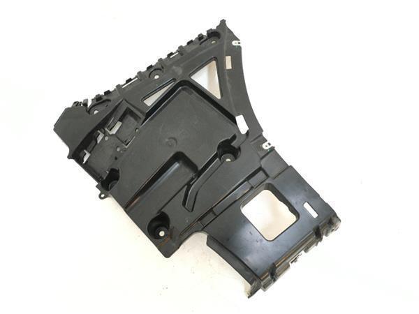 Soporte derecho paragolpes trasero Bmw G