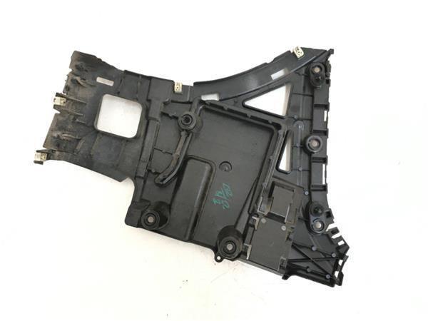 Soporte derecho paragolpes trasero Bmw G