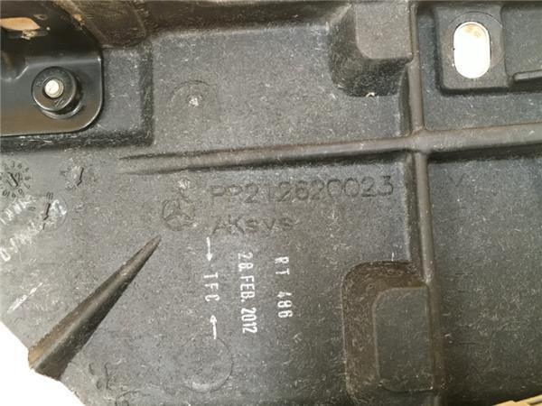 Soporte faro izquierdo Mercedes E W212