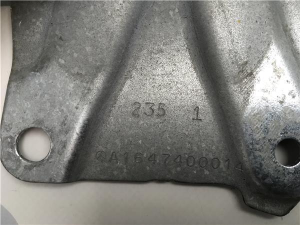 Soporte hidraulico porton mercedes