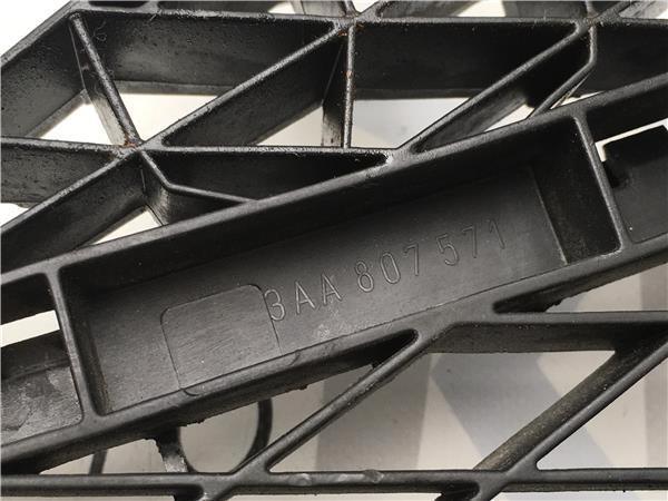 Soporte paragolpes VW Passat 3AA807571