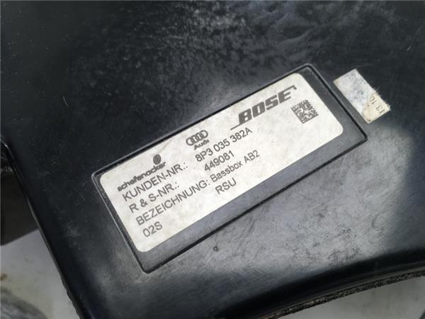 Subwoofer Bose Audi A3 8P 8P3035382A