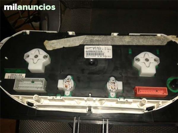 Tacometro con pantalla navegador renault - 