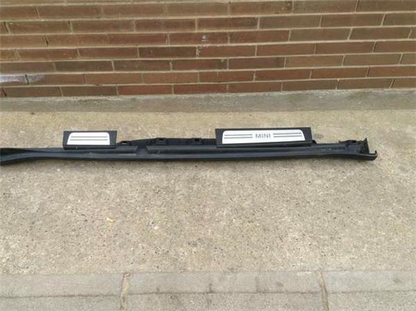 Talonera derecha mini countryman r60 - 5177 9801888