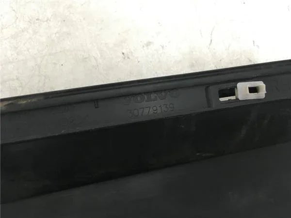 Talonera derecha Volvo C30