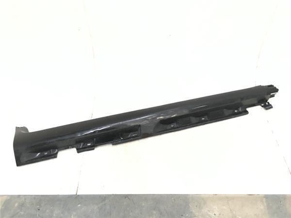 Talonera derecha Volvo C30